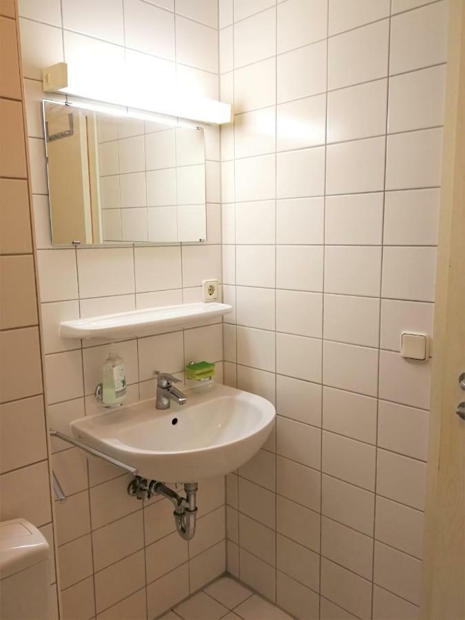 Quiet City-Apt, 4Min City-Center, 18Min Fair Nuernberg!!! ภายนอก รูปภาพ